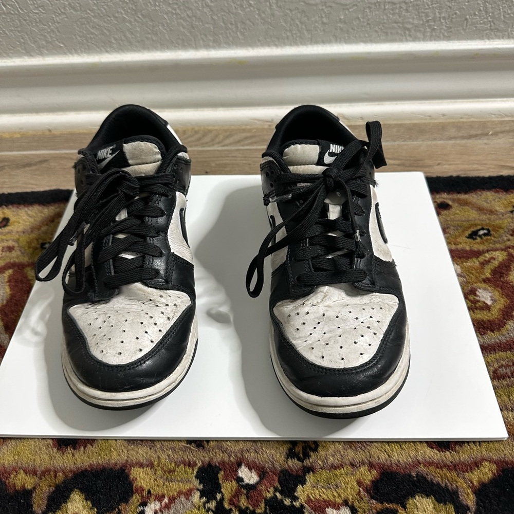 Nike Men's Panda Dunk Low Sneakers Size 7.5